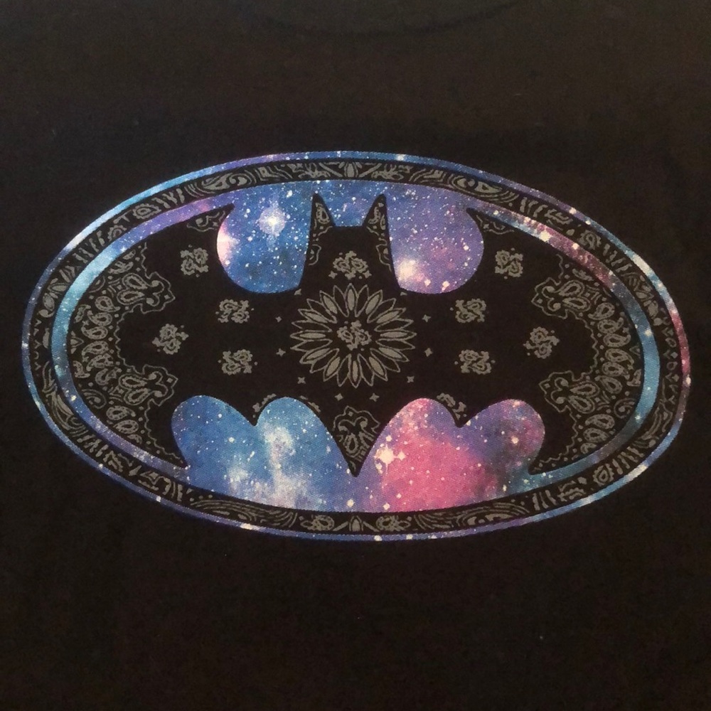 Black tshirt - Picture 2 of 3